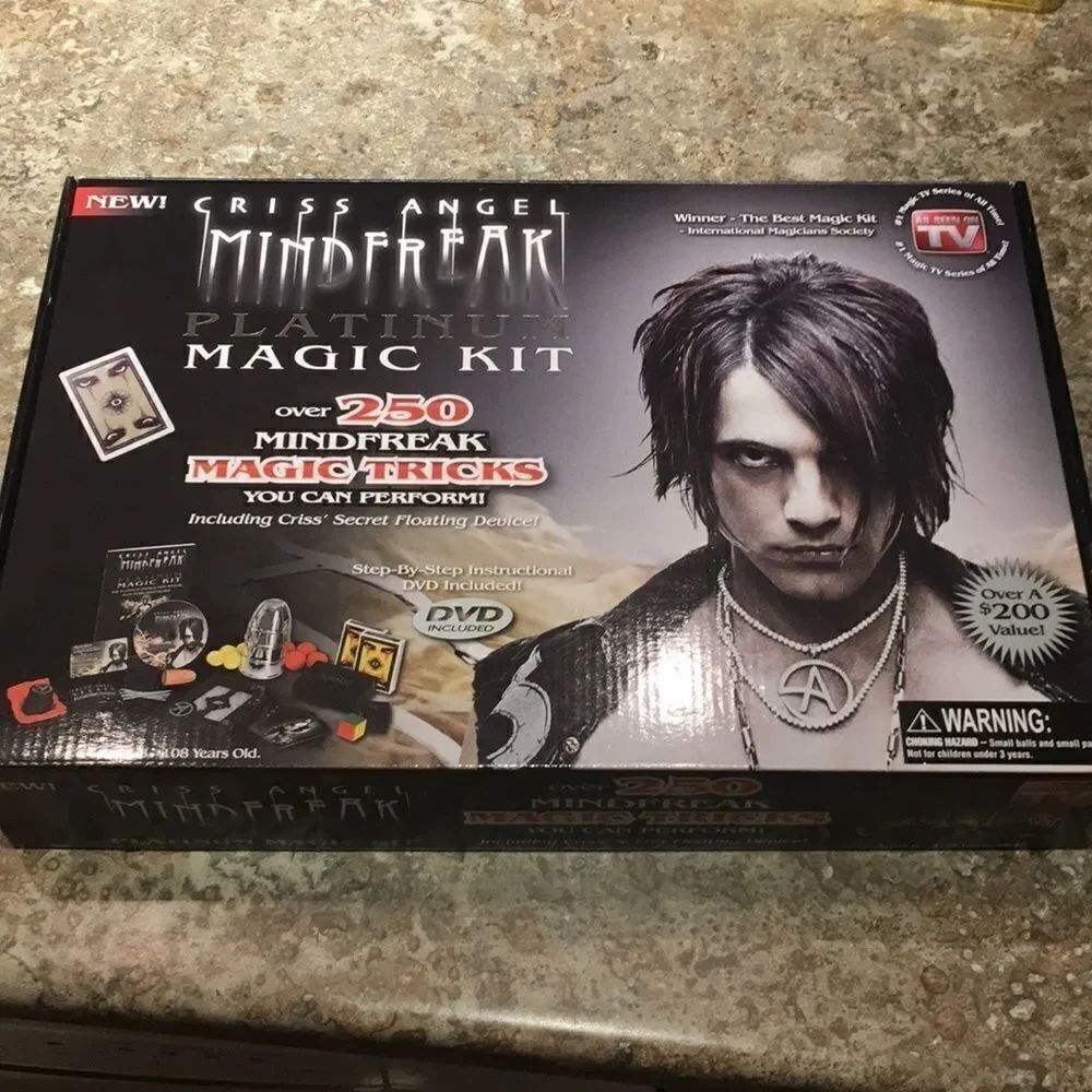 Criss Angel Magic Kit w/ DVD - Learning Magic!
